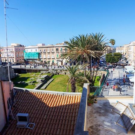 シラクーサLa Terrazza Sul Tempio Di Apolloアパートメント エクステリア 写真